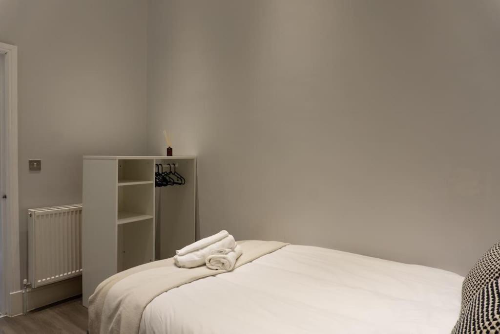 Spacious Apartment In City Centre - Free Parking Nottingham Exterior photo